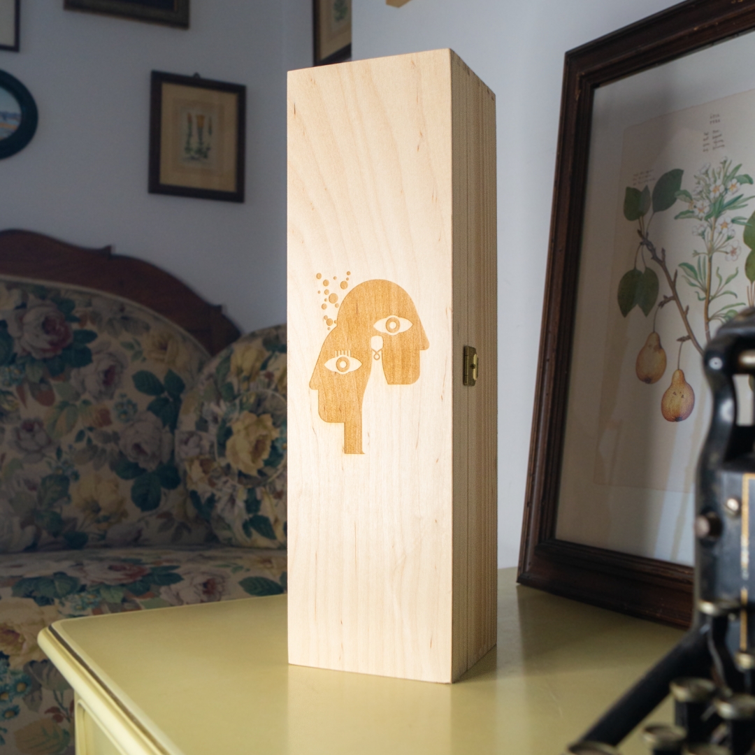 Holzkiste für Champagner als Präsentbox