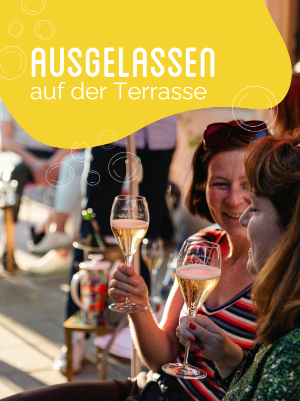 Ausgelassen auf der Terrasse